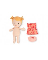 Bébé Lena et son couffin