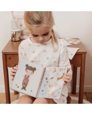 Livre d'habillage et d'autocollants - Fairy Garden