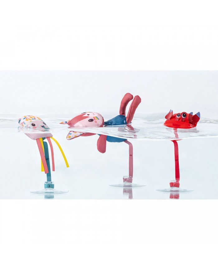 Jeanne et ses amis de bain à ventouse